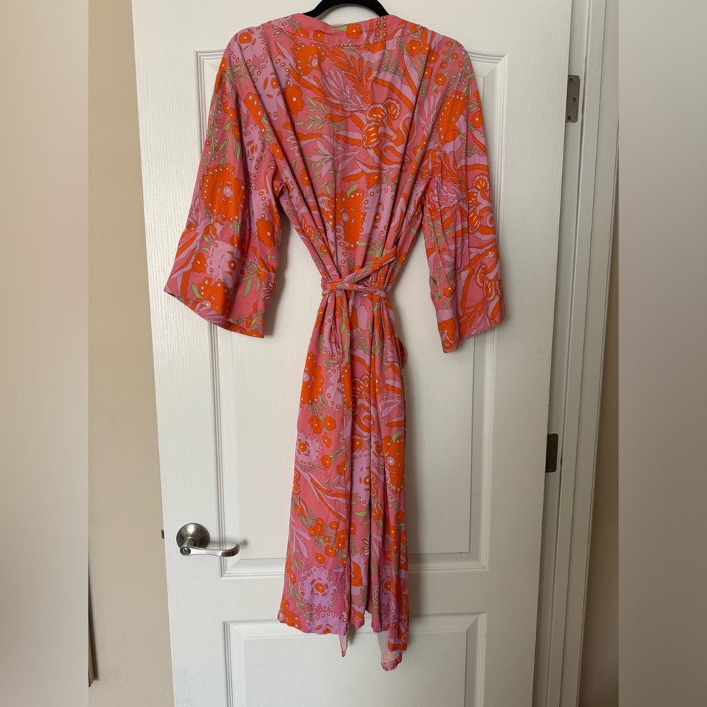 Cravings - The Dolcezza Wrap Robe in Rosa - Picture 8 of 12